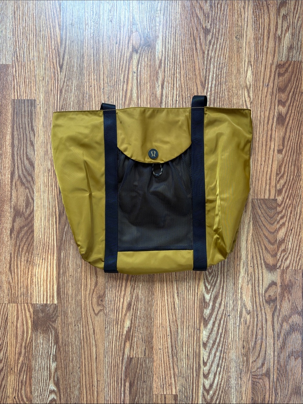 lululemon athletica Olive Tote with Black Accents